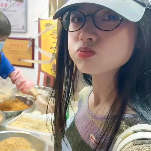 娱乐吃瓜酱工作头像,揭秘娱乐圈幕后那些事儿  第2张