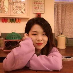 爱豆吃瓜娱乐强,揭秘明星幕后生活 第2张 爱豆吃瓜娱乐强,揭秘明星幕后生活 第2张