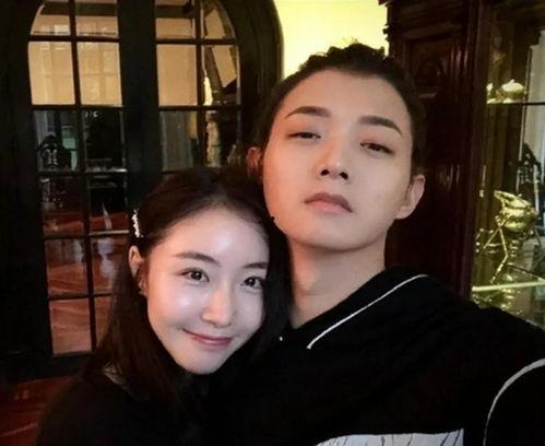 娱乐吃瓜女艺人视频,吃瓜女艺人视频背后的故事 第3张 娱乐吃瓜女艺人视频,吃瓜女艺人视频背后的故事 第3张