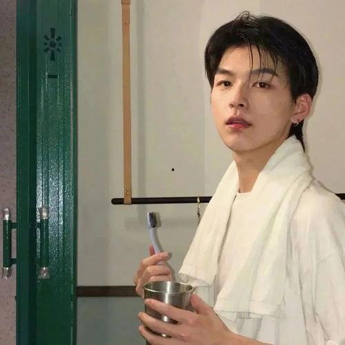 娱乐吃瓜酱理工男,揭秘娱乐圈的冷知识 第3张 娱乐吃瓜酱理工男,揭秘娱乐圈的冷知识 第3张