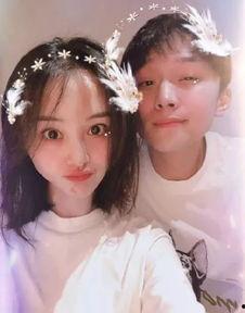 娱乐圈张恒吃瓜,揭秘明星夫妻的甜蜜与争议 第2张 娱乐圈张恒吃瓜,揭秘明星夫妻的甜蜜与争议 第2张