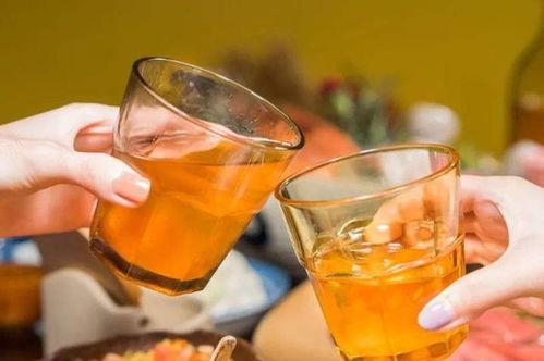 娱乐吃瓜酱测酒量,揭秘明星们的真实酒量之谜  第2张