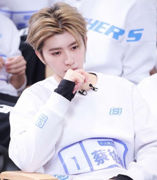 吃瓜娱乐蔡徐坤,吃瓜娱乐背后的明星之路  第3张