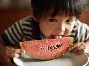 娱乐吃瓜酱还伞,揭秘明星遮阳伞背后的时尚风云 第3张 娱乐吃瓜酱还伞,揭秘明星遮阳伞背后的时尚风云 第3张