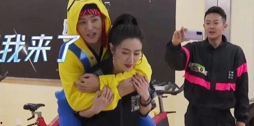 娱乐圈吃瓜前线,揭秘明星背后的秘密与真相 第2张 娱乐圈吃瓜前线,揭秘明星背后的秘密与真相 第2张