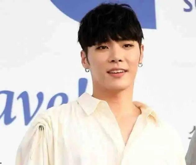 韩国吃瓜娱乐圈,揭秘韩国娱乐圈的甜蜜与苦涩 第3张 韩国吃瓜娱乐圈,揭秘韩国娱乐圈的甜蜜与苦涩 第3张