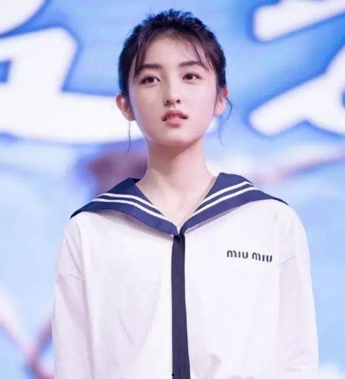 娱乐吃瓜张子枫,从童星到实力派，娱乐吃瓜背后的成长故事  第2张