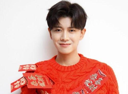 娱乐吃瓜呀任嘉伦,娱乐吃瓜界的“瓜王”  第3张