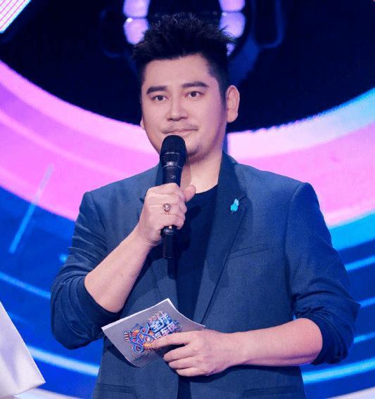 娱乐圈群众吃瓜,揭秘明星幕后故事  第2张