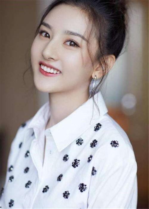 宋祖儿娱乐吃瓜,揭秘娱乐圈背后的故事与真相  第3张