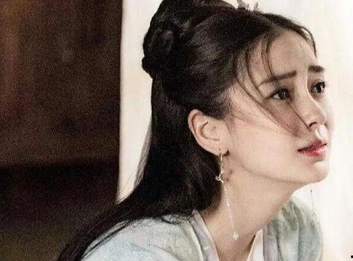 娱乐吃瓜女艺人片酬 第1张 娱乐吃瓜女艺人片酬 第1张